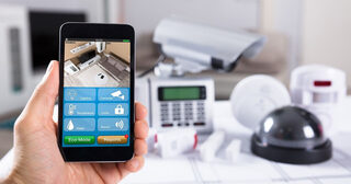 Установка охранной сигнализации в квартире в Холмске в октябре